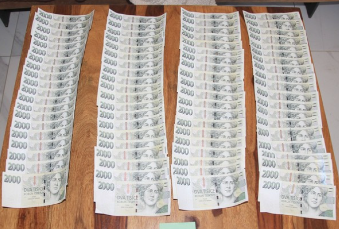 Kriminalisté obvinili další tři lidi v kauze Shaggy. Trojice sehnala materiál na výrobu několik set kilogramů drog