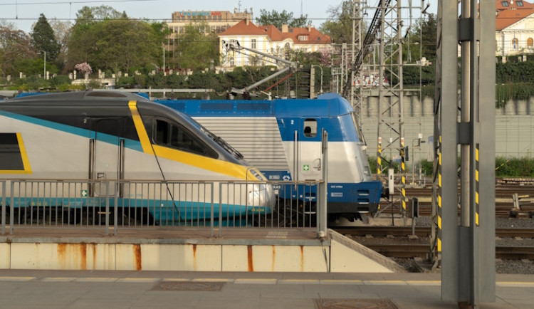 Živě: Klíčové projekty v dopravě: rychlotratě a nový Hlavák