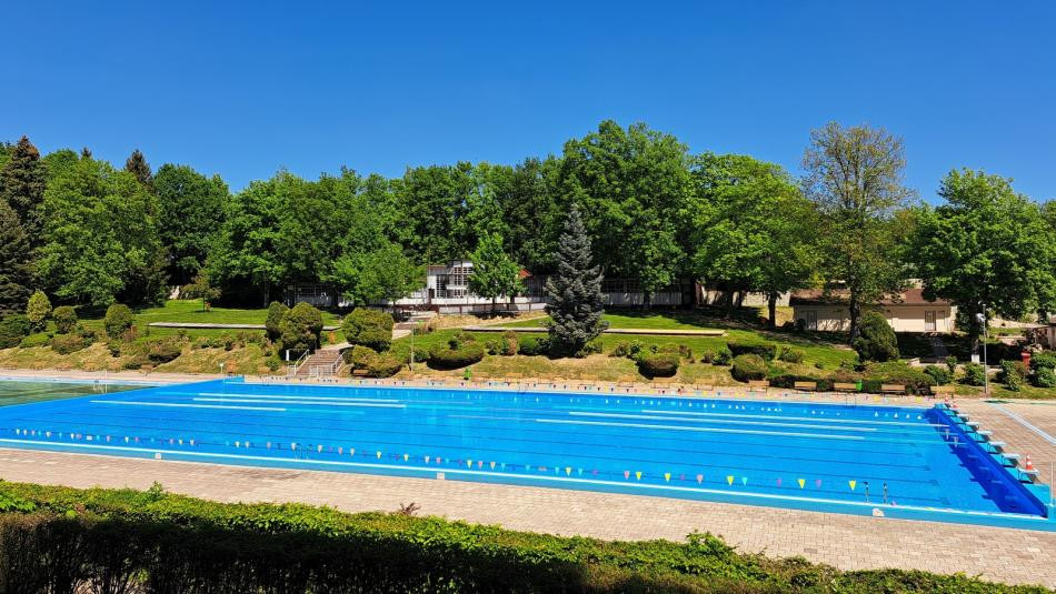 Dvůr Králové omezuje provoz Tyršova koupaliště. Na vině technická závada