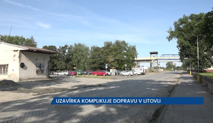 Uzavírka komplikuje dopravu v Litovli, motoristé musí počítat s komplikacemi