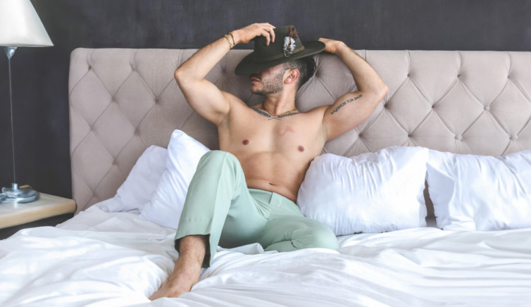 Muži mající sex s muži nejsou jenom gayové.