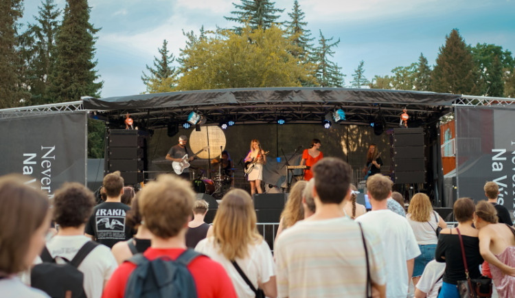 Třetí ročník NeverMore 68 připomene silné příběhy žen v odboji již tuto středu Na Výstavišti