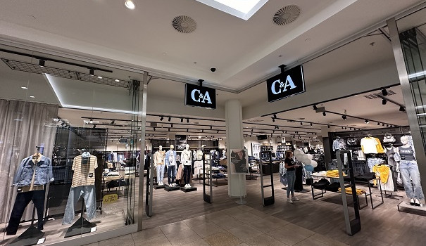 Prodejna značky C&A v Palladiu je po rekonstrukci plně otevřena