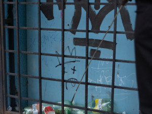 Zálohování pod palbou: Odpadáři bojují o zisky, veřejnost i starostové podporují změnu