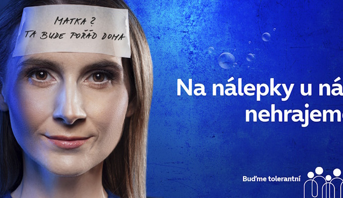 “Matka? Ta bude pořád doma.” O2 boří ve své kampani zažité předsudky