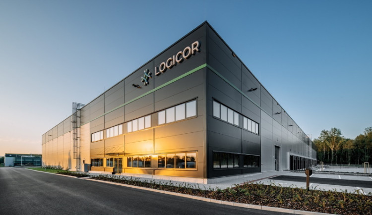 Logicor přivítal prvního nájemce v nově dokončeném areálu v Příšovicích