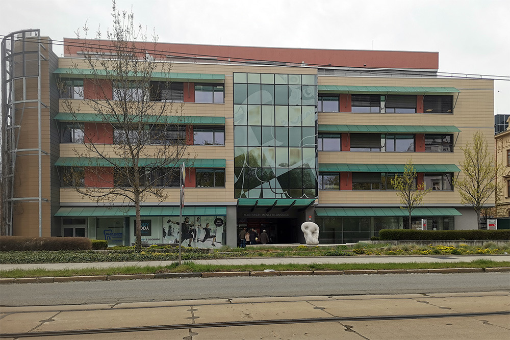 Budova Namiro v Palackého ulici v Olomouci