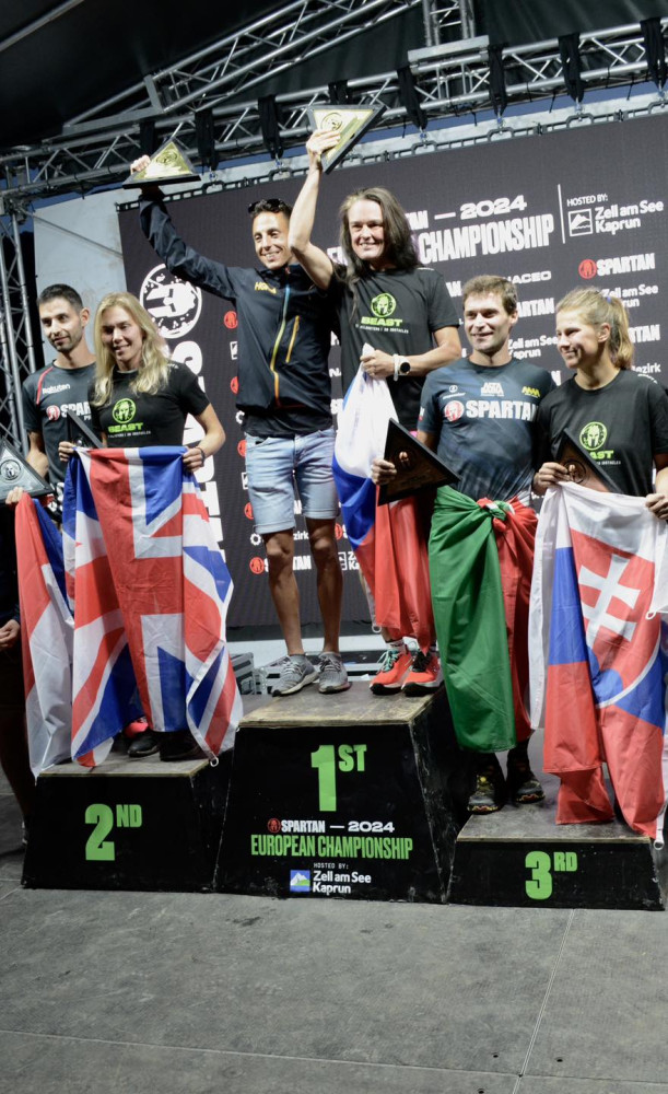 Liberecká závodnice Zuzana Kocumová se ve 45 letech stala mistryní Evropy v závodech Spartan