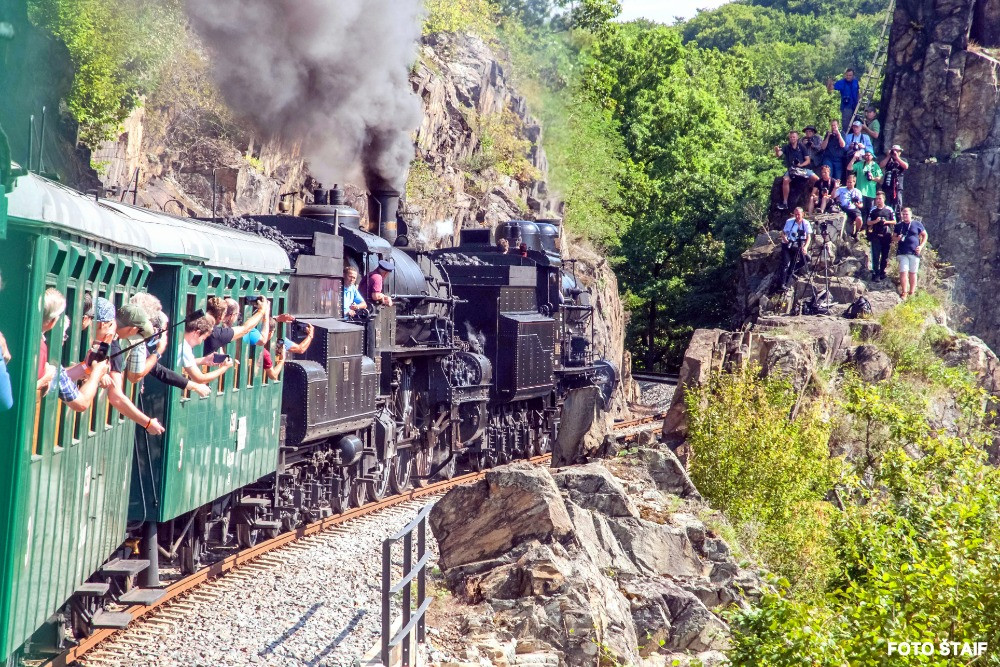V Benešově budou k vidění jedinečné historické lokomotivy a vozy