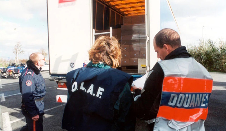 Nová zpráva KMPG: Vývoj nelegálního trhu s cigaretami v EU je znepokojivý