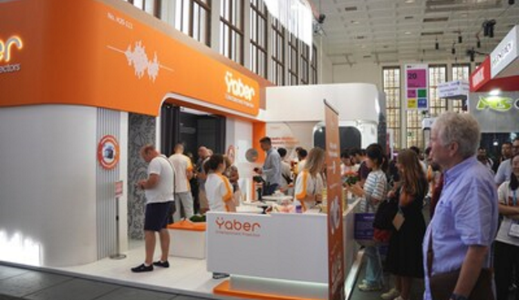 Nový projektor K3 a populární model T2 od společnosti Yaber ohromil davy na veletrhu IFA 2024 fantastickým zvukem a designem