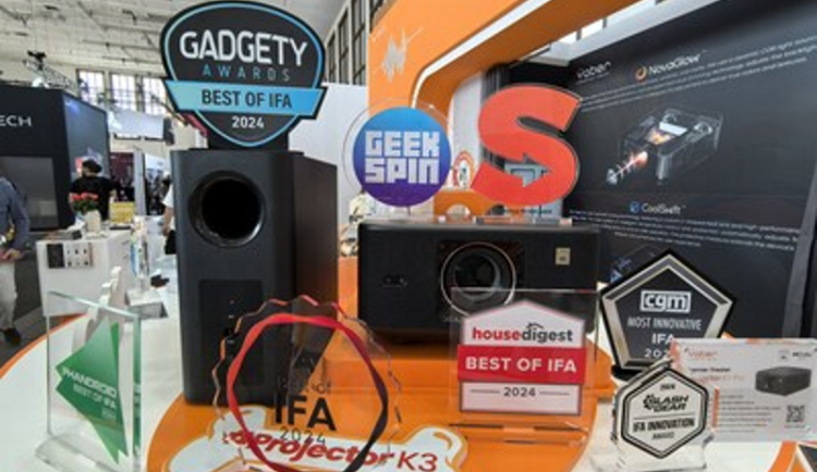 Společnost Yaber se zúčastnila veletrhu IFA 2024 s velkým úspěchem: Projektor řady K3 Premier získal 11 mediálních ocenění