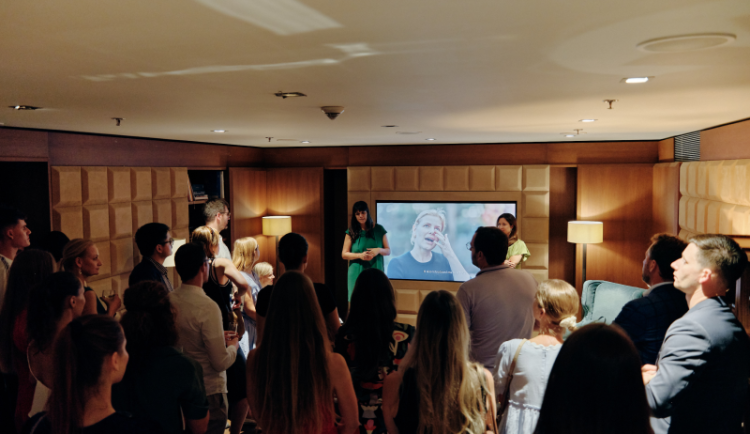 Pětihvězdičkový hotel Emblem v centru Prahy poskytne své klubové prostory českým umělcům a sběratelům EduArtExperience