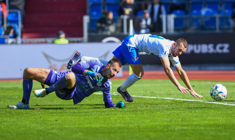 Baník zdolal poslední Budějovice 2:1. Ostravští fotbalisté tak doma zůstávají stoprocentní