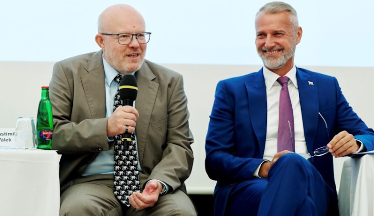 Živě mezinárodní konference: Jak na prevenci zdravotních rizik