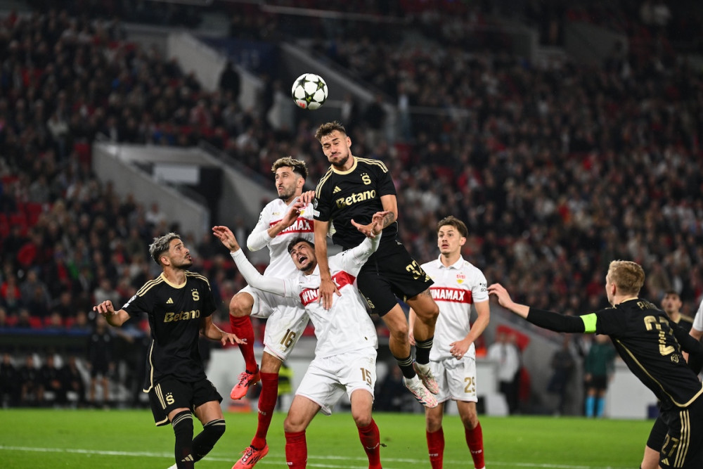 Fotbalisté Sparty remizovali v LM ve Stuttgartu 1:1