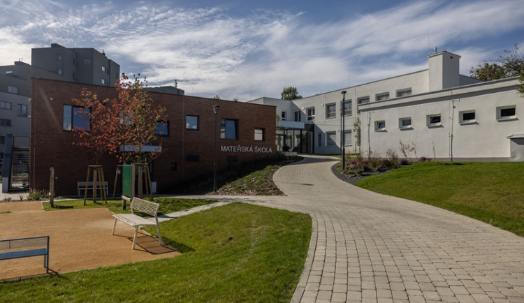 V Ostravě-Petřkovicích byla dokončena komplexní rekonstrukce mateřské školy