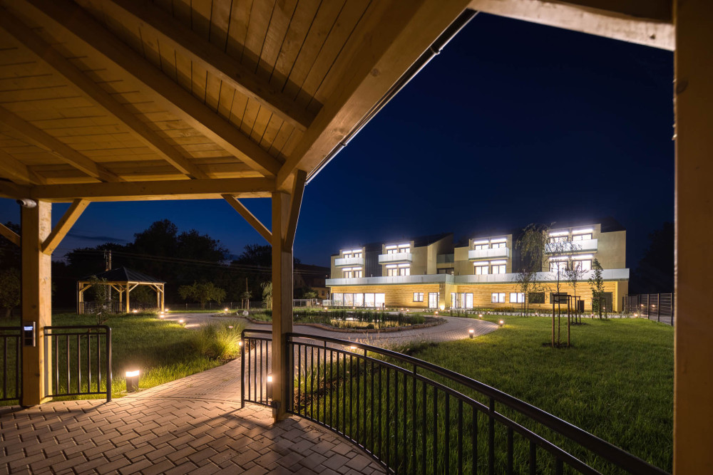 Zesnulý hrádecký starosta Josef Horinka získal za projekt Dům seniorů ocenění křišťálové srdce