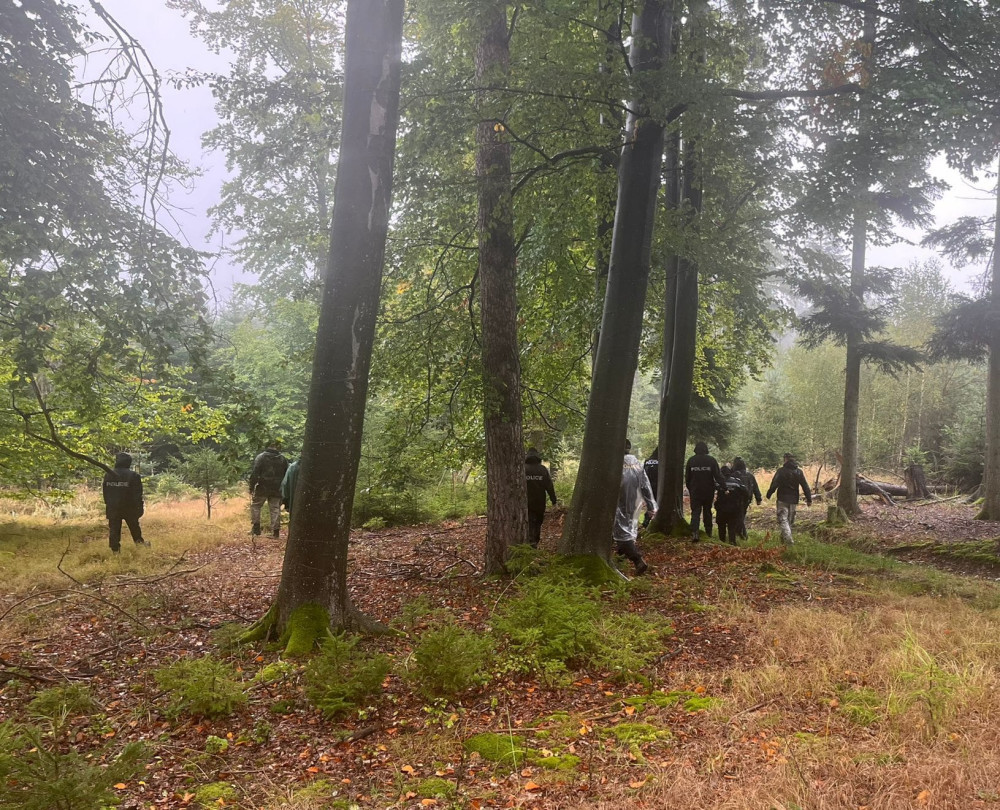 Policejní pátrání - ilustrační foto