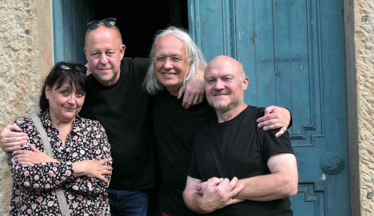 Majerovy brzdové tabulky vyrážejí na turné, pokřtí nové album Úplněk