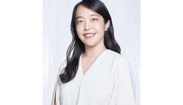Clé de Peau Beauté vyhlašuje Sachiko Nakajimaovou laureátkou ceny Power of Radiance 2025