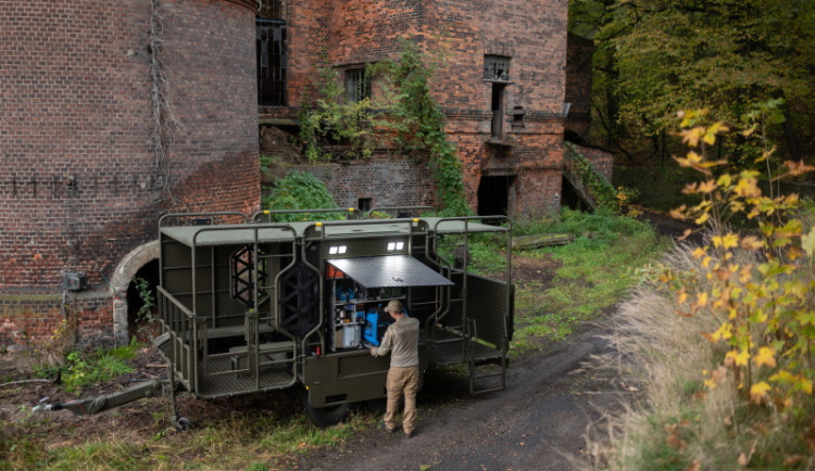 Mission Possible. Taktické přívěsy Rescue Trailer zvládnou boj s drony i pomoc při povodních