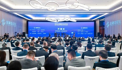 Dynamické kroky pomáhají Číně manévrovat v ekonomických vodách