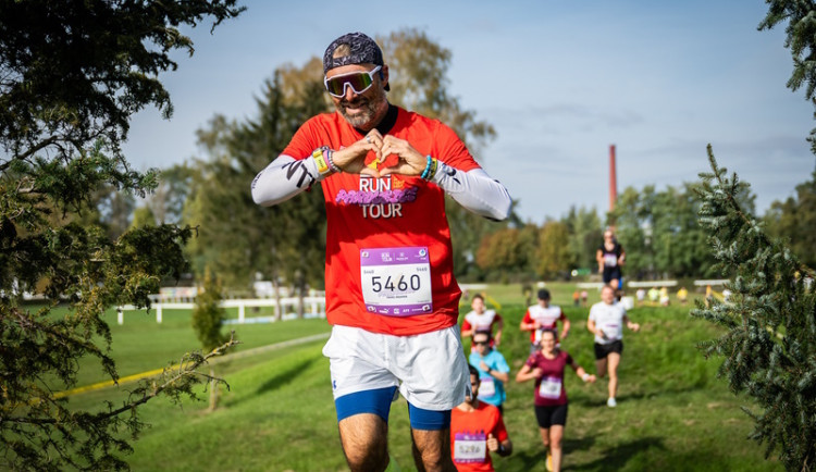 Běžeckou radost i velké drama přinesl vyprodaný závod ČEZ RunTour