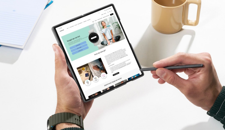 Změna času může zamávat s kvalitou spánku. Nový online kurz od Samsungu poradí, jak v noci líp doplnit energii