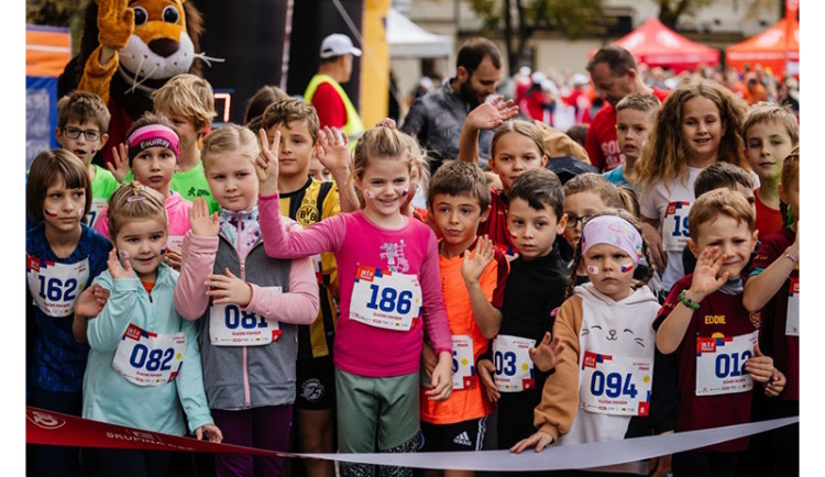 Sokolský běh republiky 2024 rozhýbal v ČR i zahraničí rekordních 10 000 běžců na 82 místech