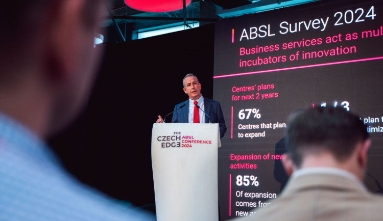 Digitální podnikové služby v Česku nabírají na síle: 175 tisíc zaměstnanců, robotizace a nové investice táhnou růst