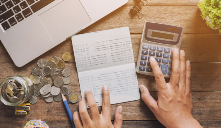 Spořiví Češi, fakt nebo mýtus?