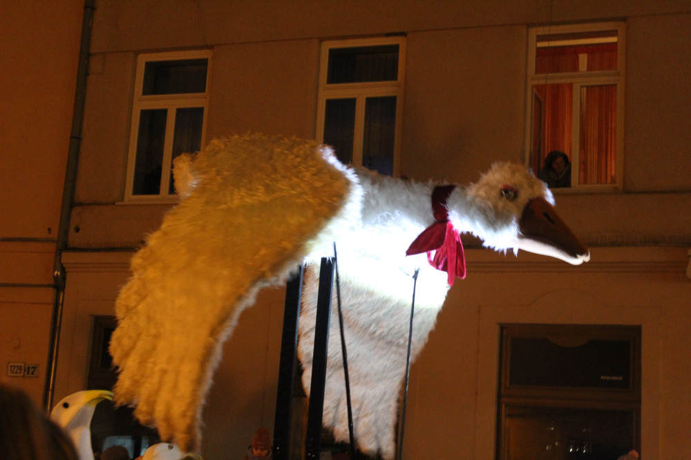 Pondělí patřilo v Jihlavě svatému Martinovi, na průvod přišly tisíce lidí