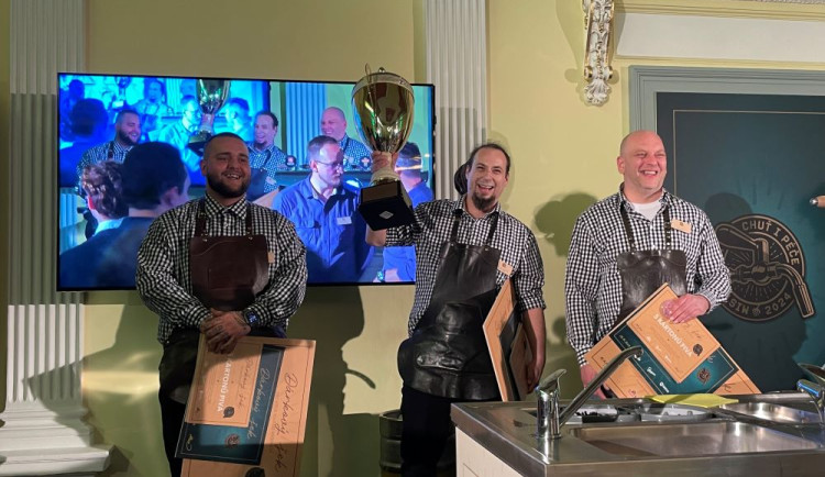 Soutěžící z celého Česka poměřili síly v prvním ročníku soutěže Výčepní 2024. Finále ovládl Marek Budek z Plzně.