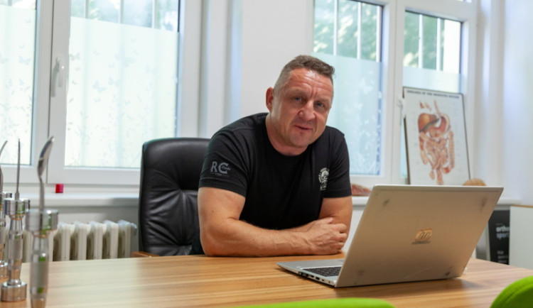 Správné stravování ve firmách: klíč k boji proti civilizačním nemocem. Rakovina střev, obezita a infarkt – civilizační nemoci, kterým Češi čelí stále častěji. Správné stravování ve firmách by mohlo výrazně pomoci tento trend zvrátit