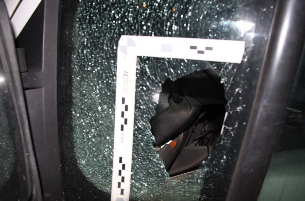 Kriminalisté zadrželi pachatele listopadové série vloupání do aut v Liberci a Jablonci, jde o 7x odsouzeného recidivistu