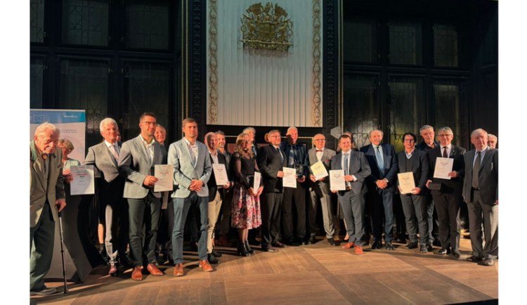 Česko zná Vizionáře 2024. Letošním ročníkem se prolínaly ekologicky zaměřené inovace využívající ke svému úspěchu nejnovější digitální technologie a také nové technologie ve zdravotnictví