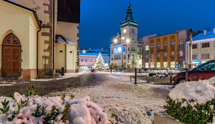 Náchod schválil rozpočet na rok 2025: Důraz na investice a modernizaci