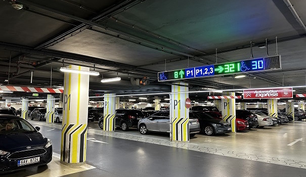 Pro vánoční nákupy lze pohodlně zaparkovat v Palladiu