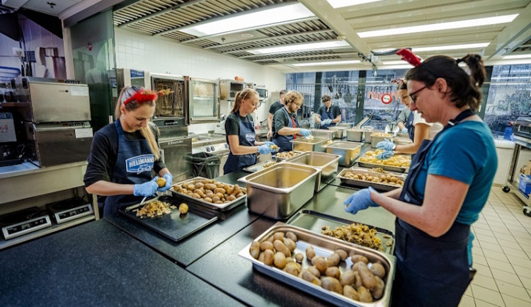 Tuna bramborového salátu pro samoživitele