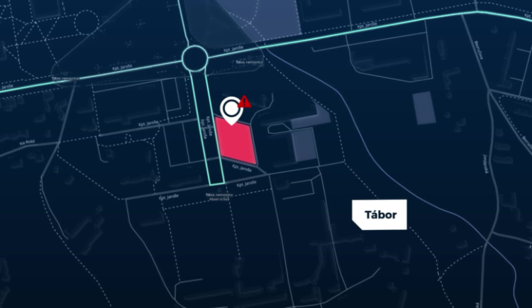  Mezi riziková místa patří i velká parkoviště. U táborské nemocnice se v posledních letech stalo přes 20 nehod