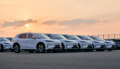 Prodeje společnosti Geely Auto překonaly 2,17 milionu kusů, růst mezinárodního trhu přesáhl 53 %