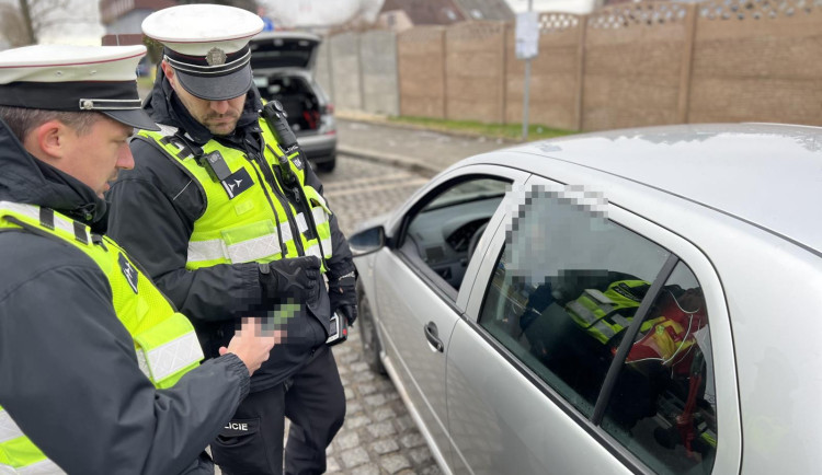 Policie zkontrolovala téměř 600 řidičů. Nejčastějším přestupkem bylo nedodržování rychlosti