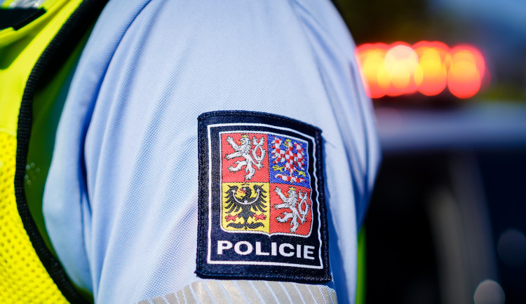 Muž odešel pro auto a poté záhadně zmizel. Pátrala po něm policie