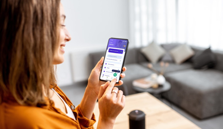 Karlovarský kraj se stává dalším krajem, který svým občanům poskytne telemedicínské služby zdarma, dodavatelem bude společnost Meddi hub