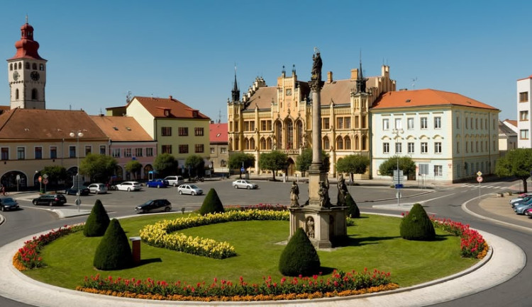 Obyvatelé Nového Bydžova mají k dispozici novou apku. Usnadní přístup k informacím