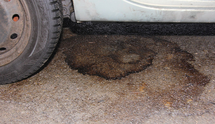 Krádež katalyzátorů ve velkém. Policie pátrá po zloději v Horní Malé Úpě