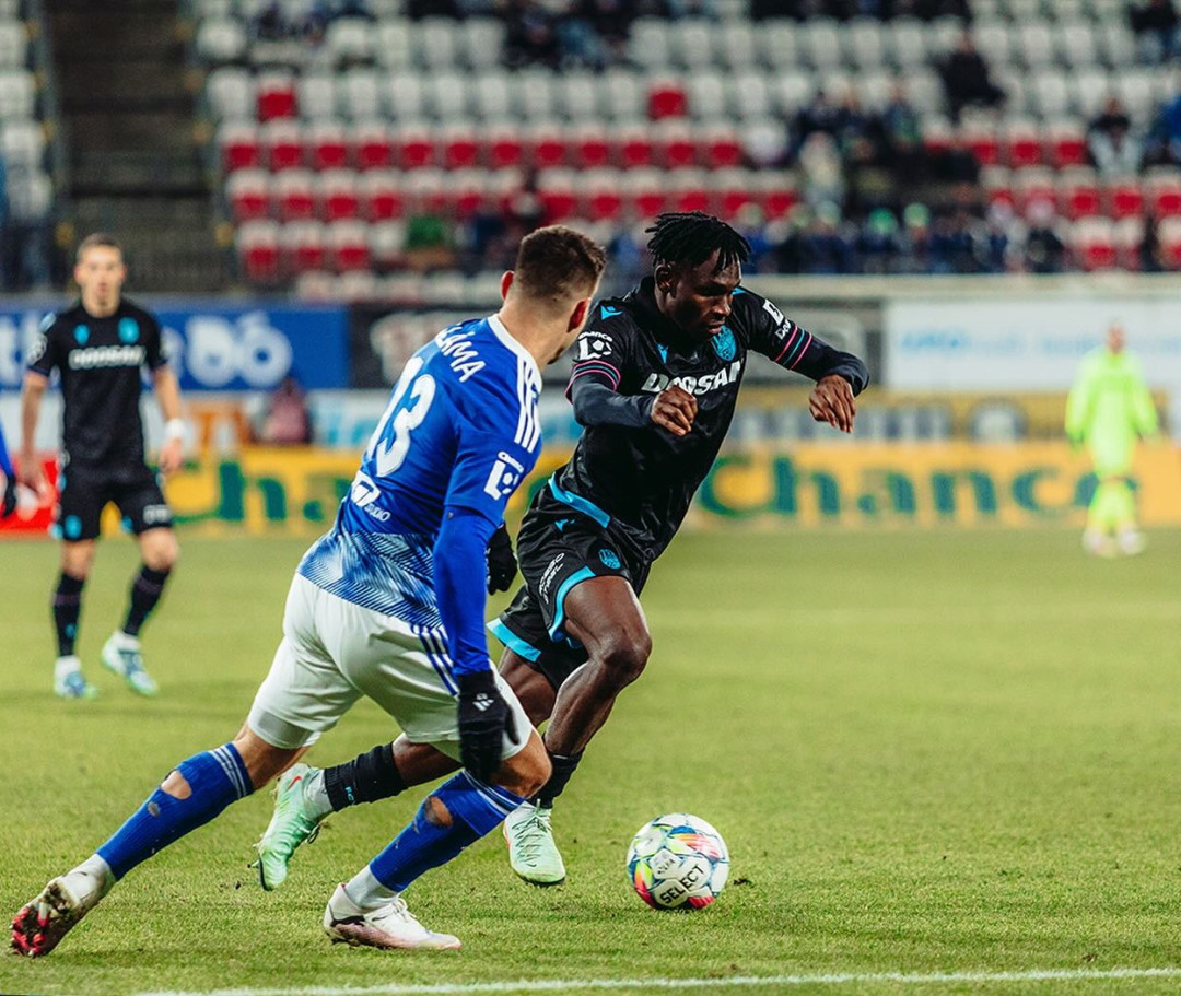 Fotbalisté Plzně prohráli v Olomouci 1:2 a na vedoucí Slavii ztrácejí už 10 bodů