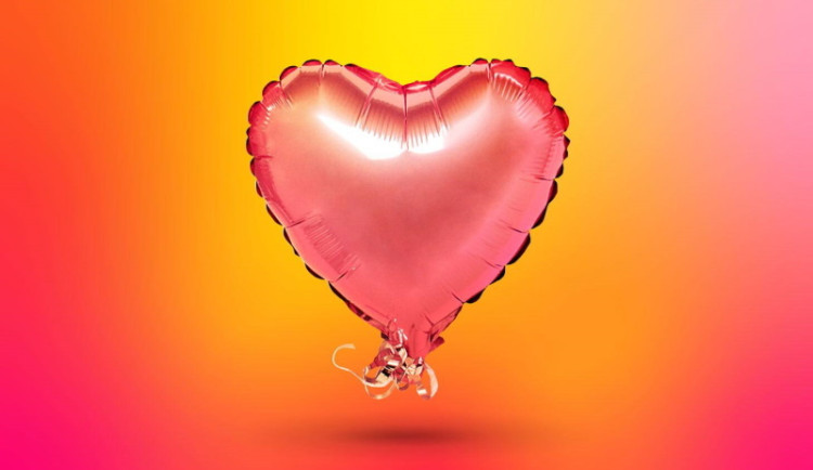 Je to láska nebo stalking? Jak rozeznat varovné signály v digitálních vztazích