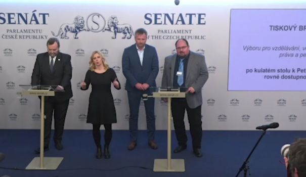 Lékárníci volají po rovném přístupu a reformě, která zajistí dostupnost léků a férové podmínky pro všechny lékárny